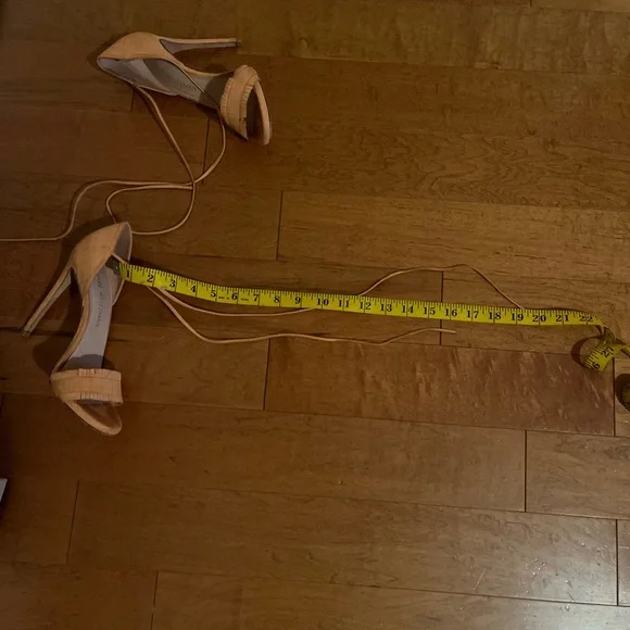 Stuart Weitzman Heels - Picture 9 of 10